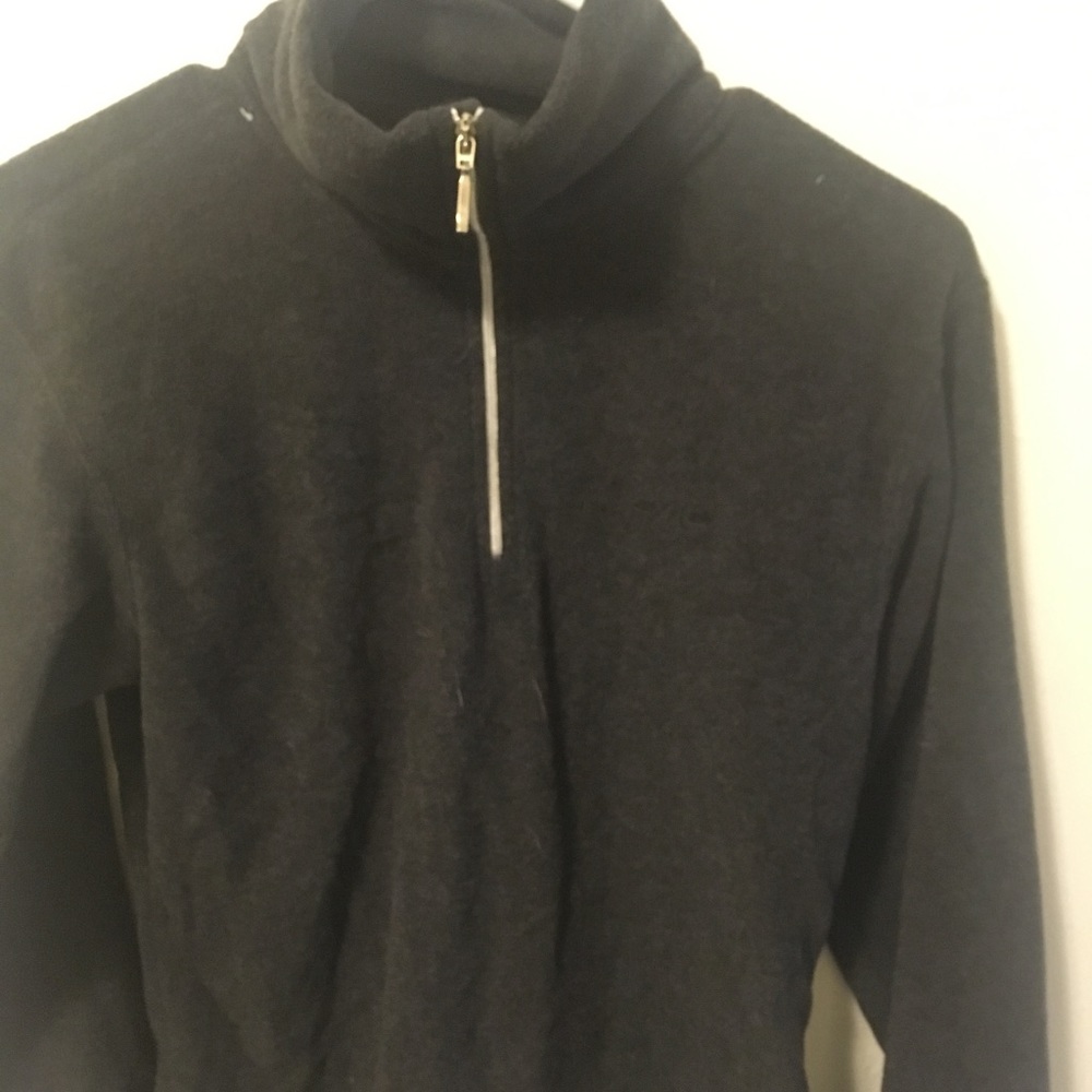 Metropolis fleece pull over
